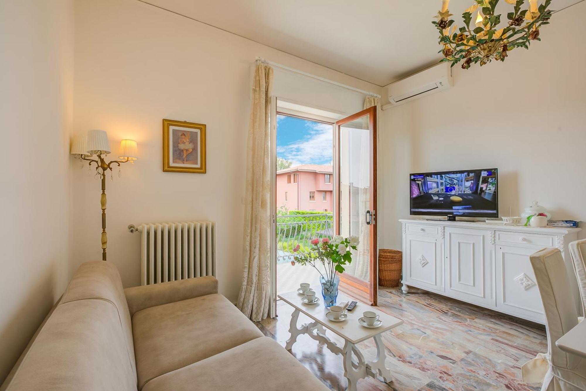 Casa Milly - Happy Rentals Desenzano del Garda Eksteriør bilde